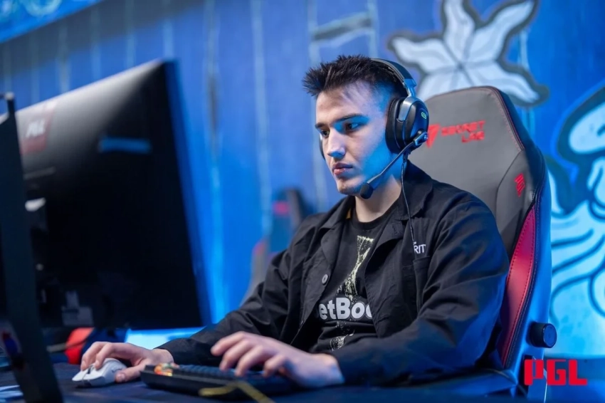 Collapse извинился за вылет Team Spirit с The International 2025 по Dota 2